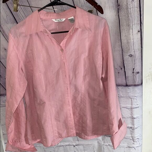 Shirt    - Picture 1 of 2